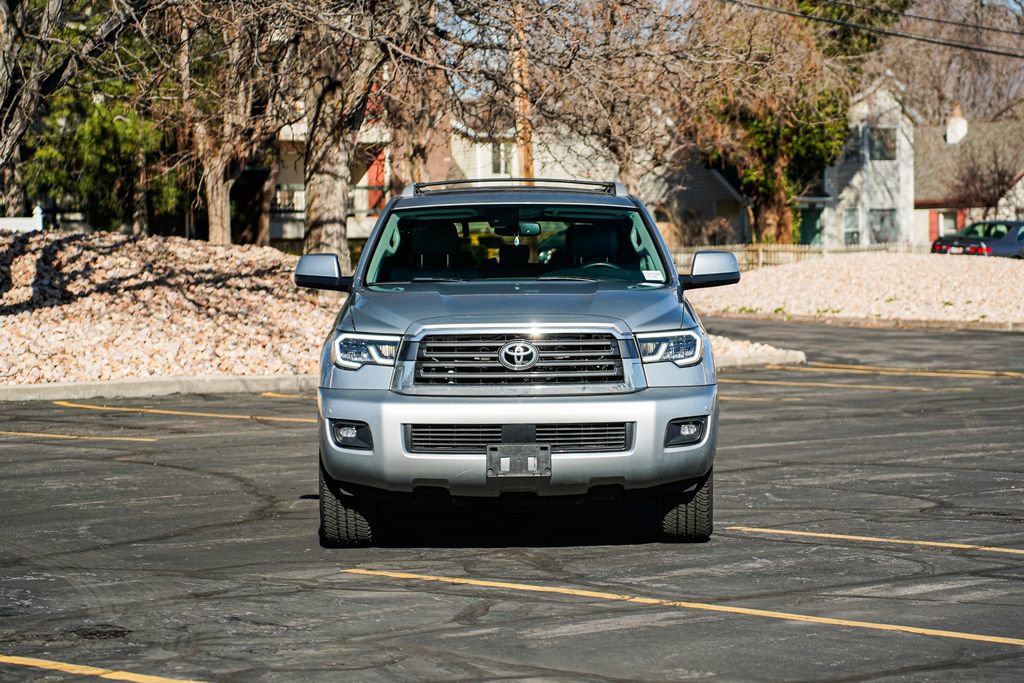 Used 2020 Toyota Sequoia SR5 w/ Premium Package image 2