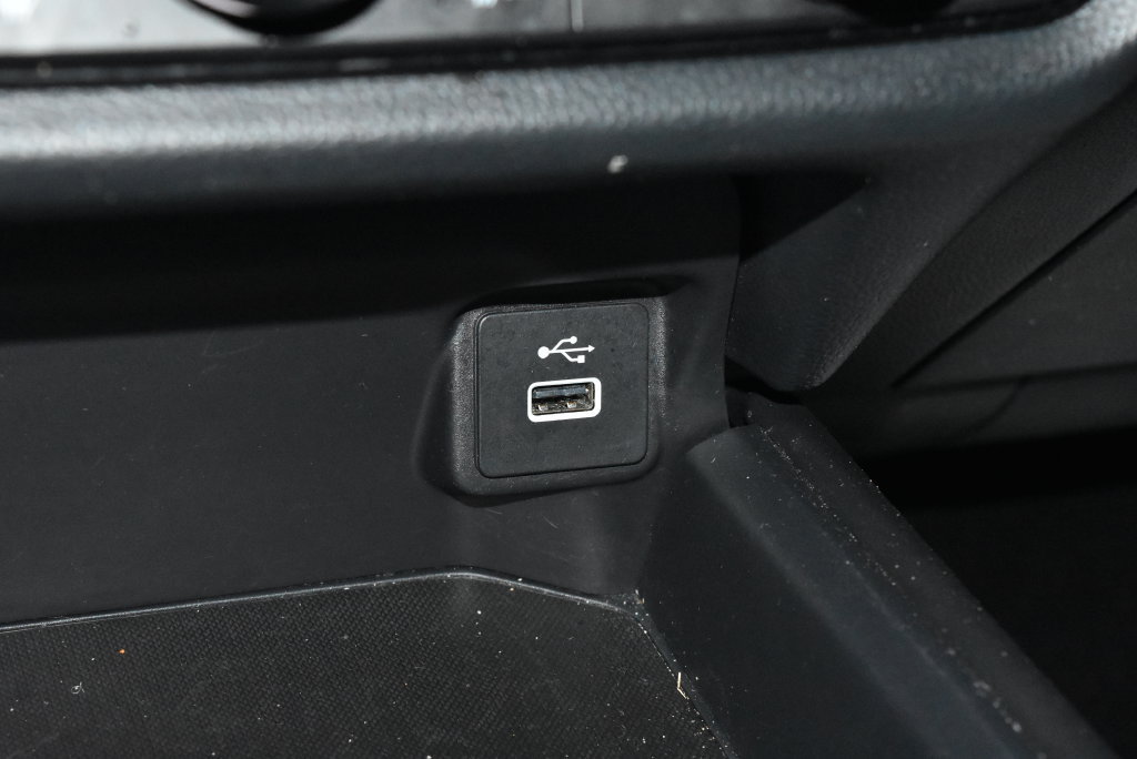 Used 2025 Honda HR-V Sport image 13