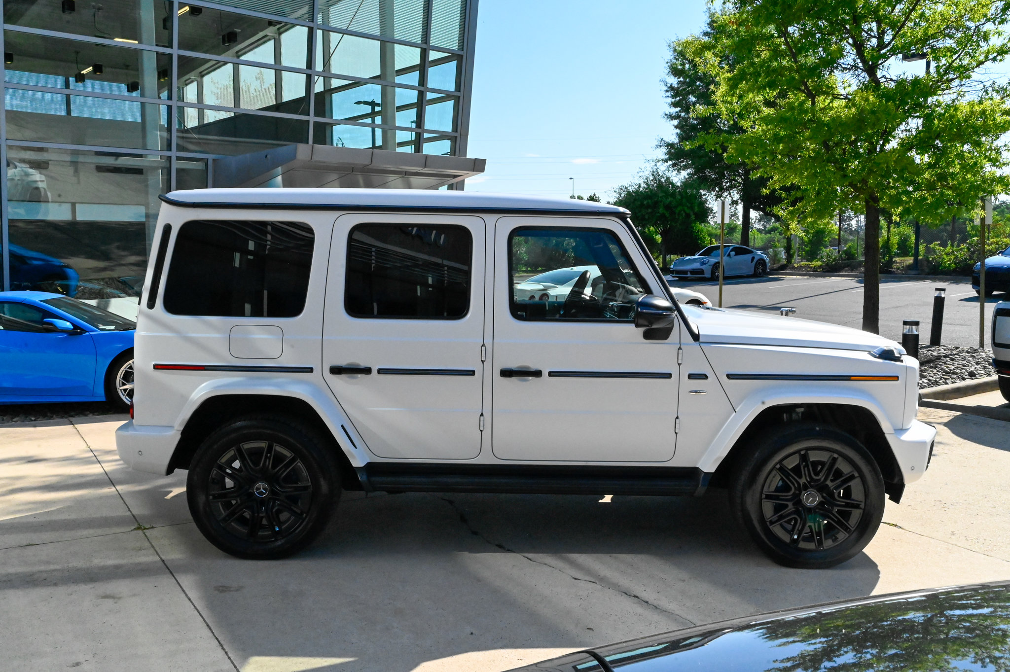 Used 2025 Mercedes-Benz G 580 w/ EQ Technology image 4