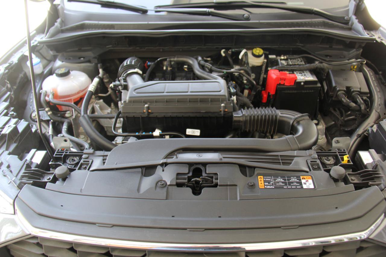 Used 2025 Ford Escape Active AWD/4WD image 32