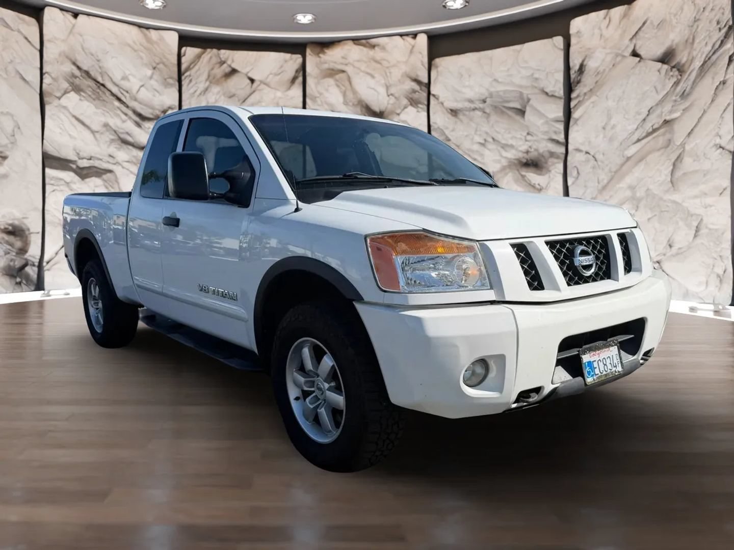 Used 2012 Nissan Titan SV AWD/4WD image 3