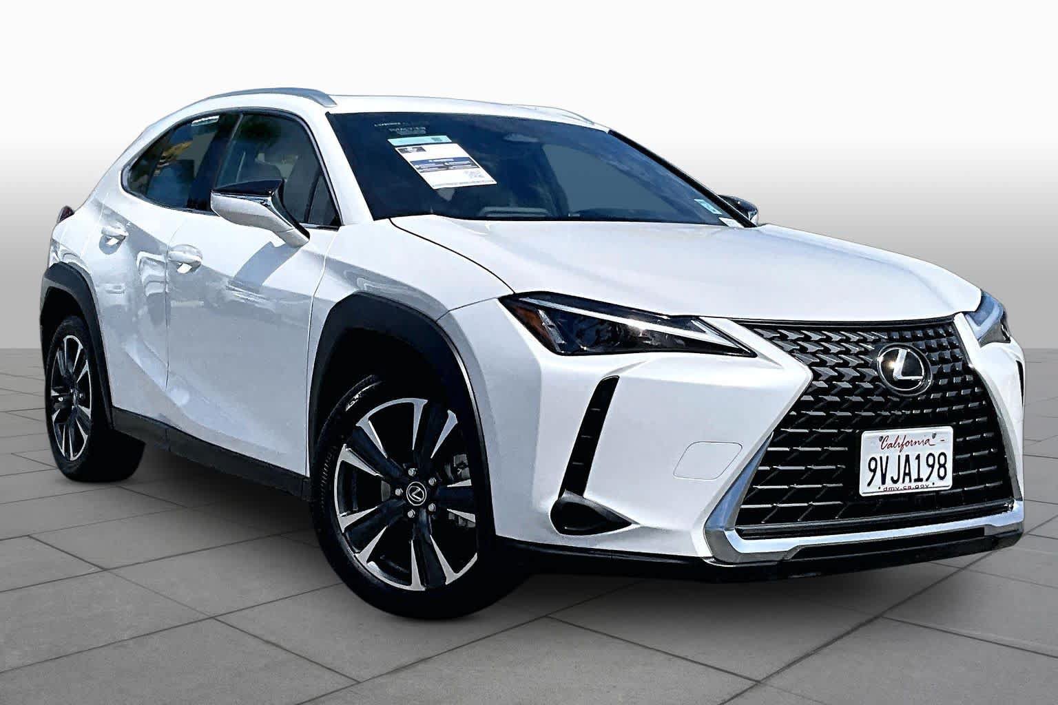 Used 2025 Lexus UX 300h FWD image 2