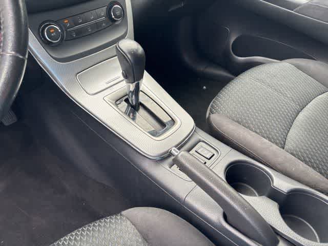 Used 2015 Nissan Sentra SR w/ Navigation Package FWD image 16