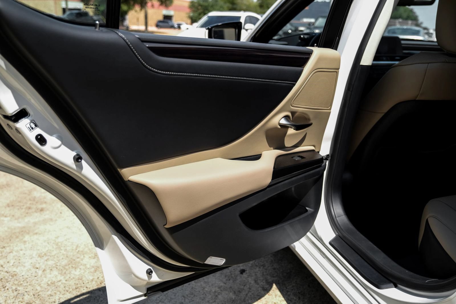 Used 2020 Lexus ES 350 w/ Premium Package FWD image 46