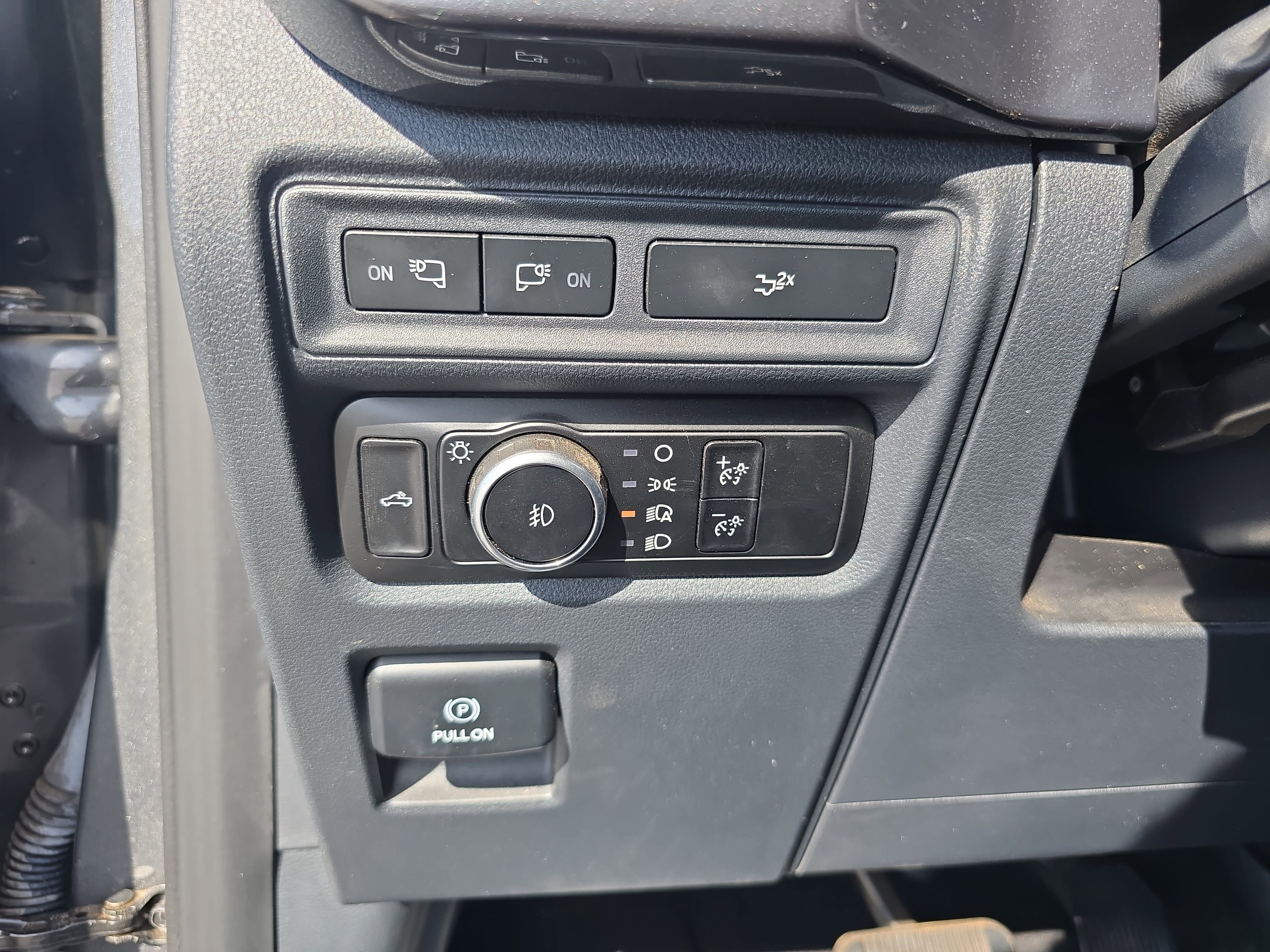 Used 2023 Ford F150 XLT w/ Equipment Group 302A High image 25