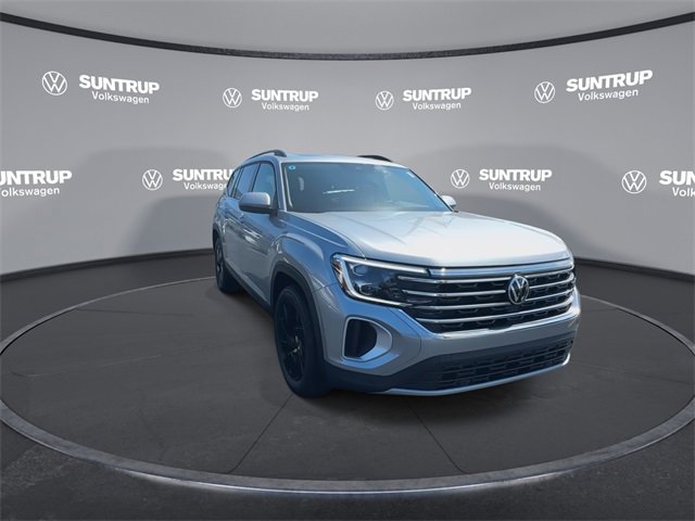 New 2025 Volkswagen Atlas SE image 3