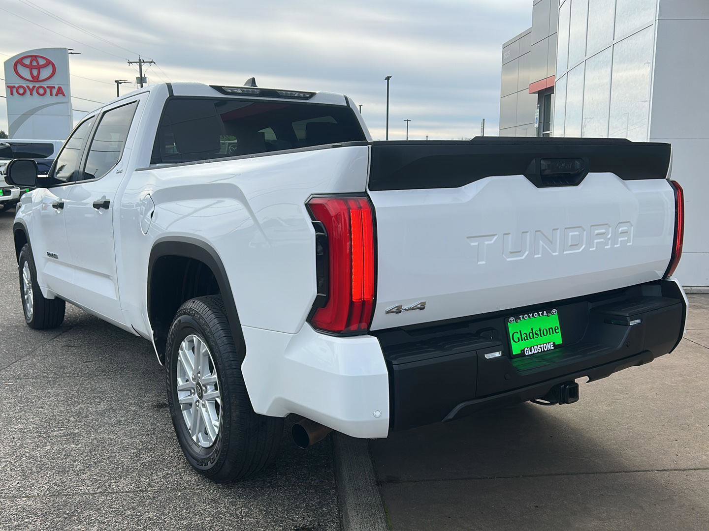 Used 2025 Toyota Tundra SR5 image 9