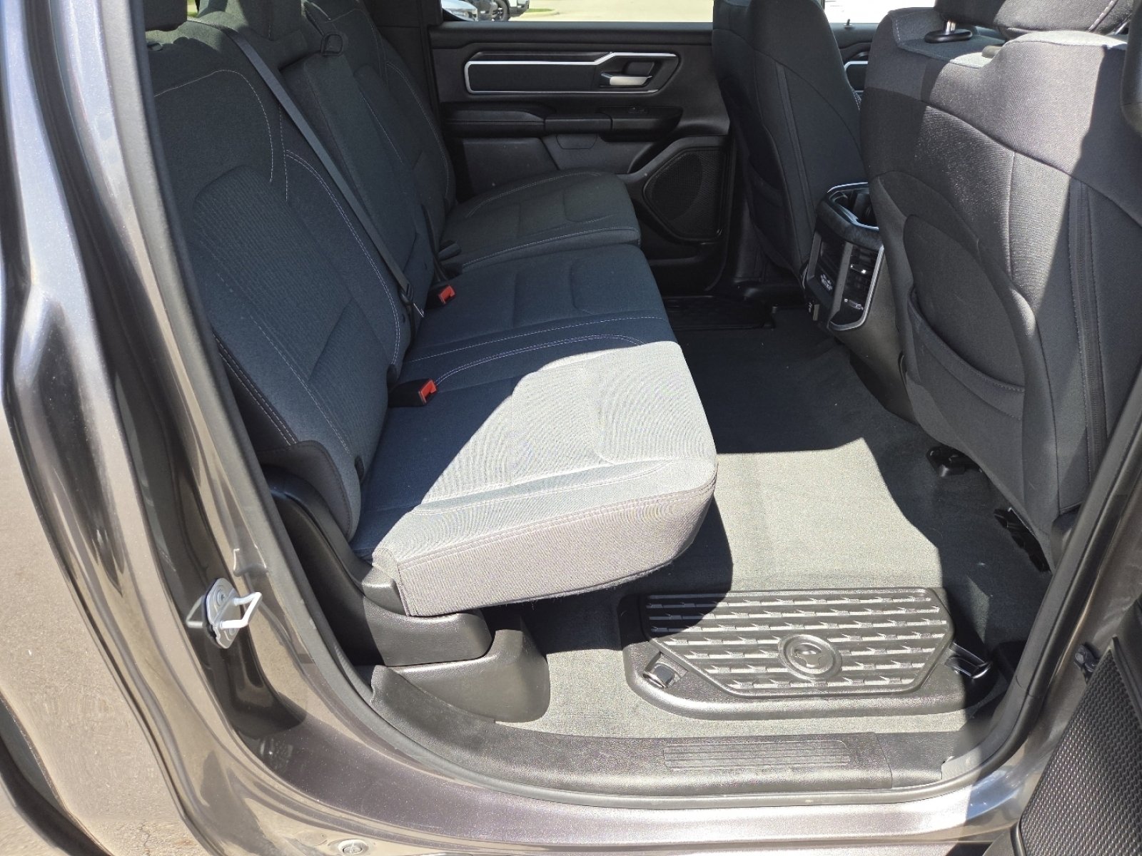 Used 2022 RAM 1500 Big Horn AWD/4WD image 22