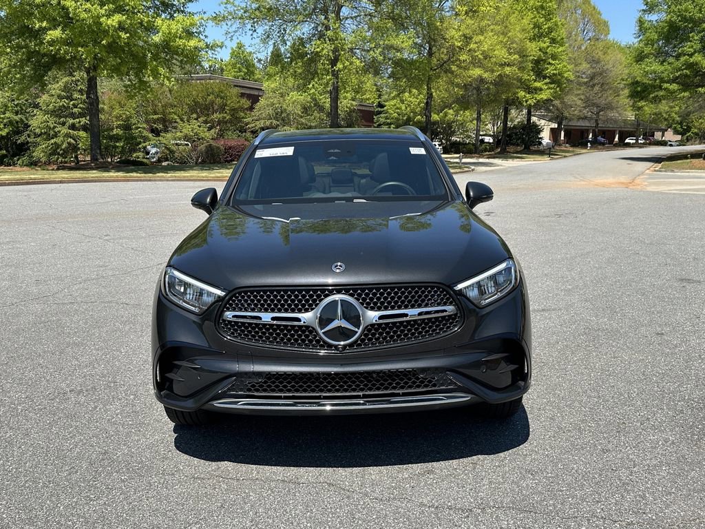 Certified 2025 Mercedes-Benz GLC 300 4MATIC image 3