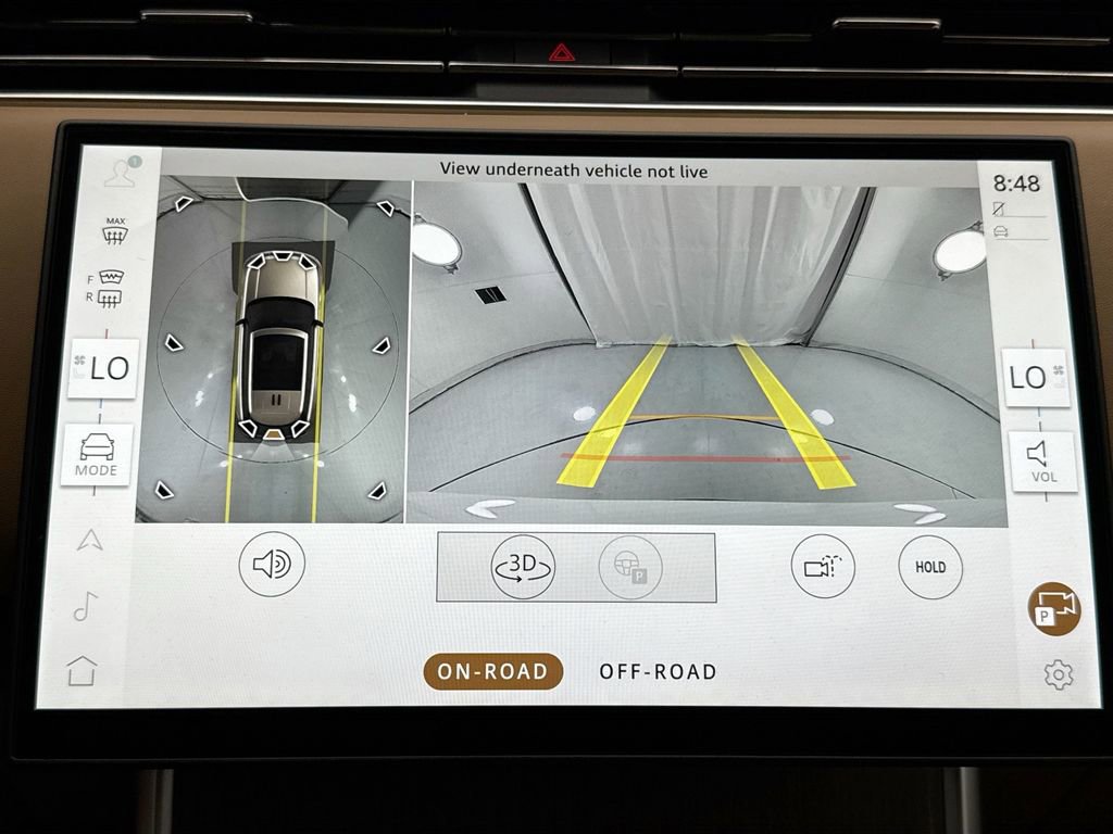 Certified 2025 Land Rover Range Rover SE AWD/4WD image 15