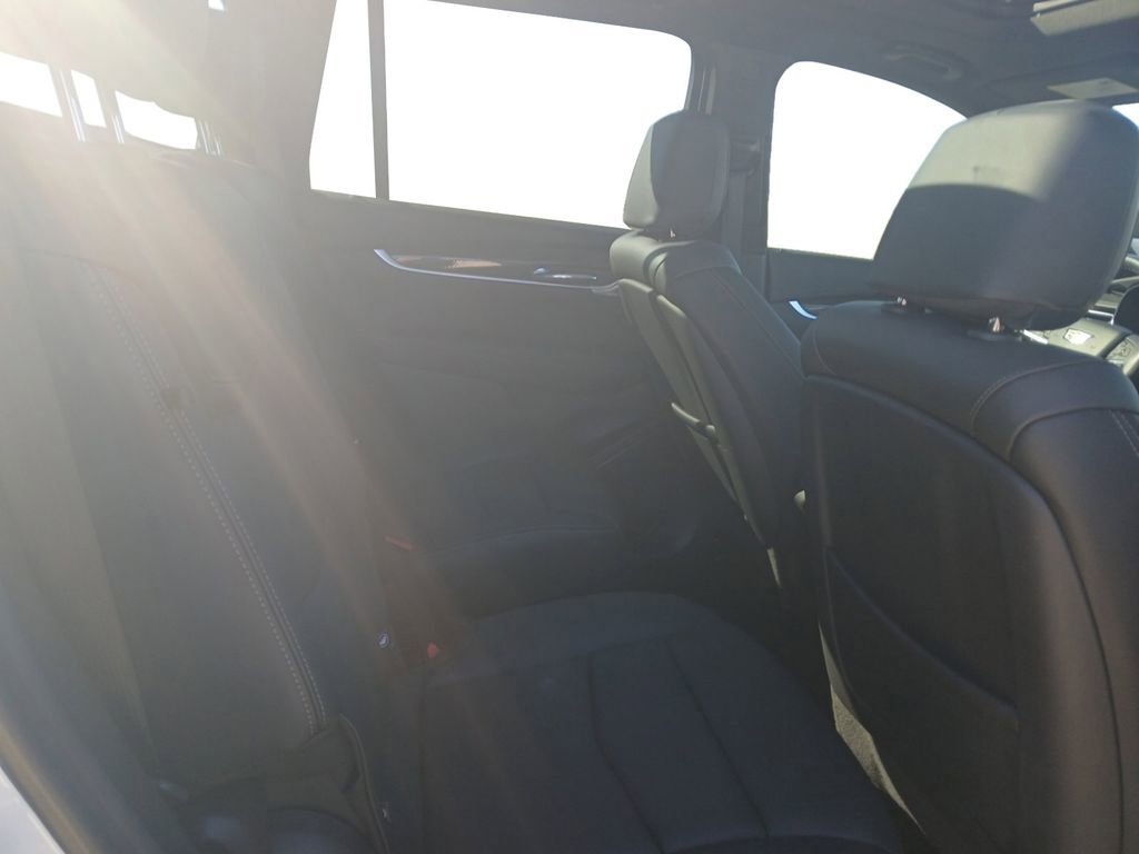Used 2024 Cadillac XT6 Sport w/ LPO, Onyx Lite Package image 17