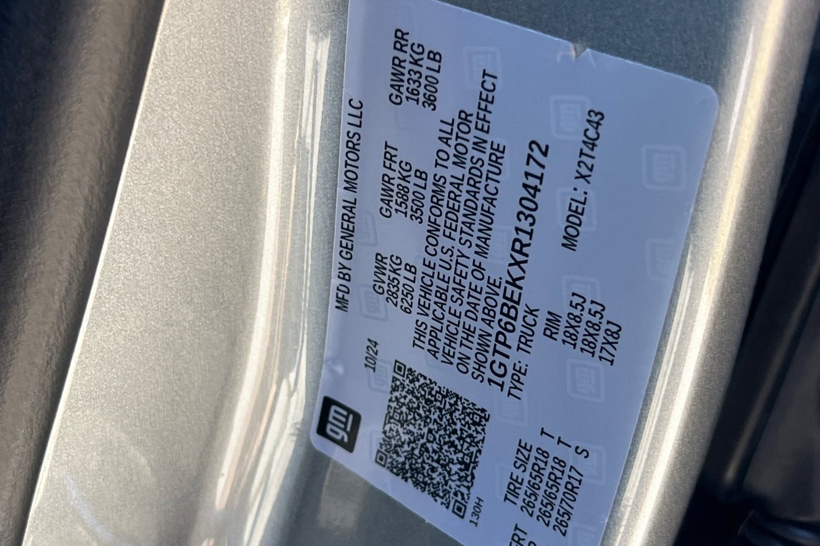 Used 2024 GMC Canyon Elevation w/ Elevation Premium Package image 28