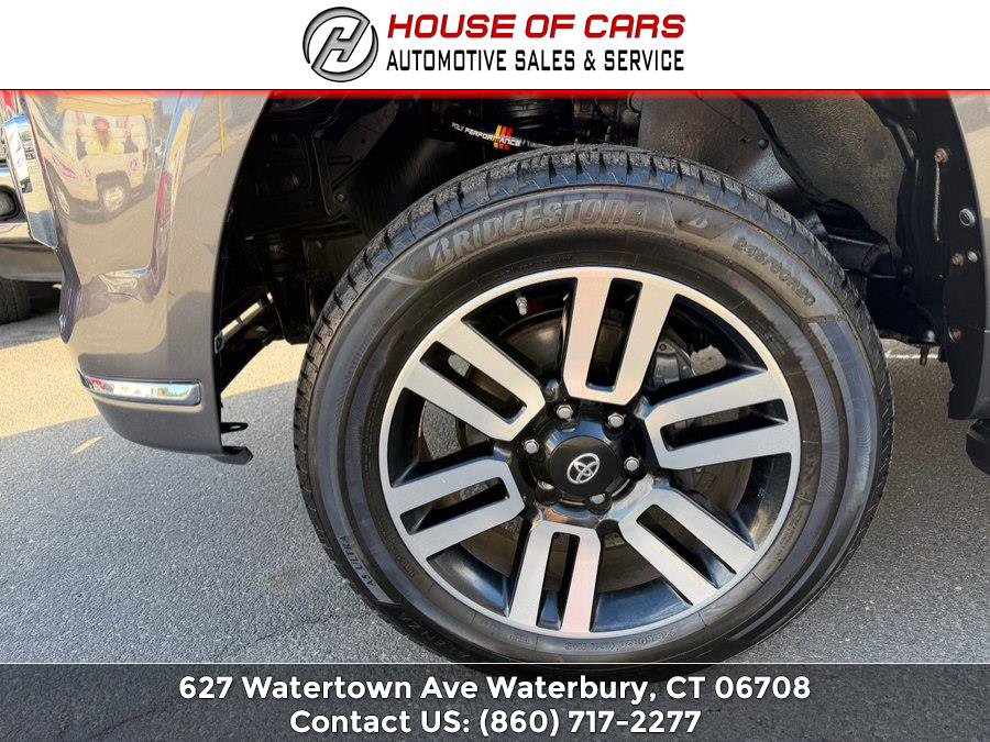 Used 2015 Toyota 4Runner Limited AWD/4WD image 58