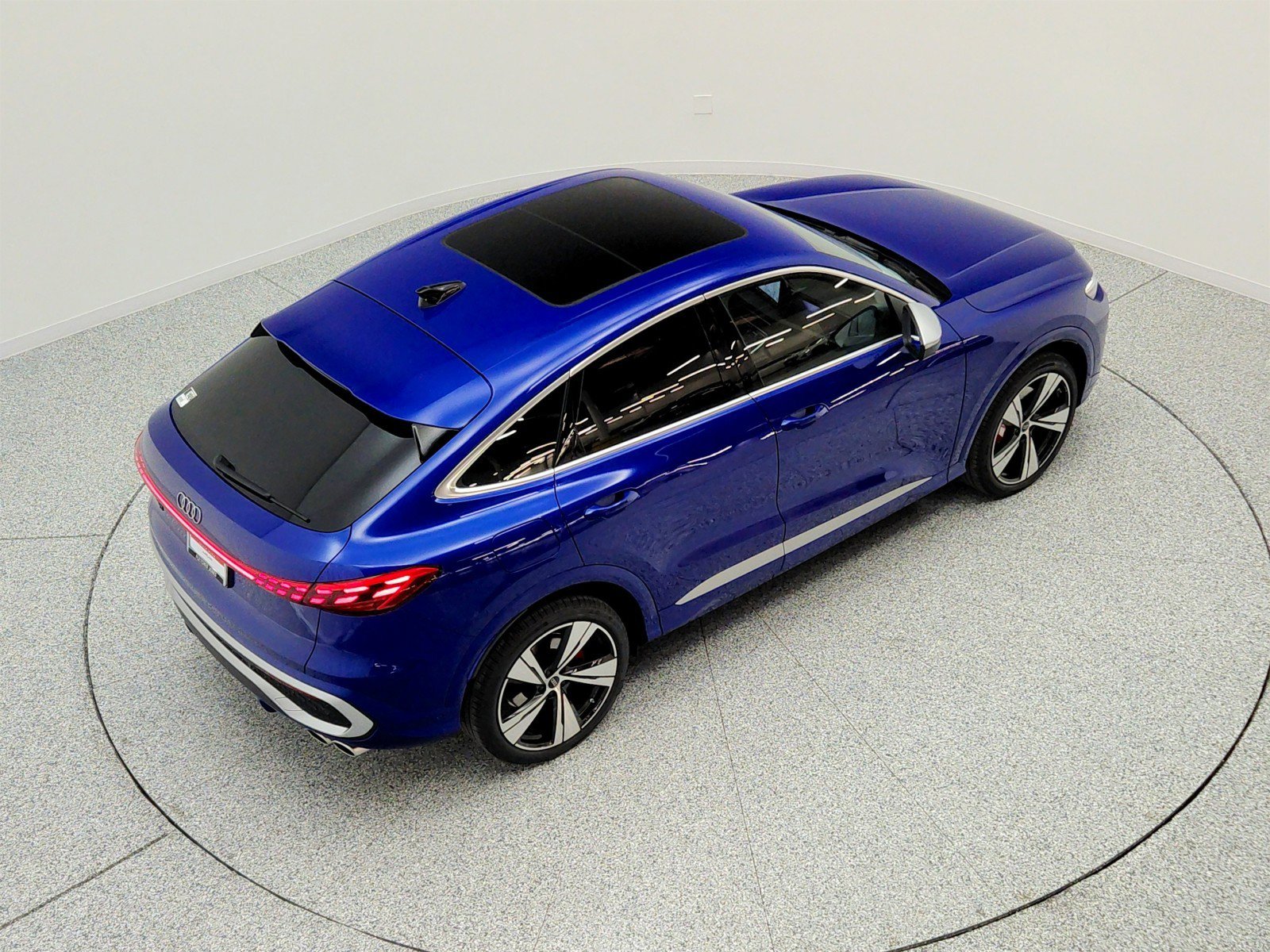 New 2026 Audi SQ5 Premium Plus AWD/4WD image 20
