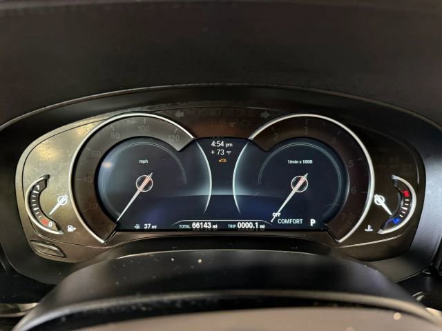 Used 2018 BMW 540i w/ M Sport Package RWD image 18