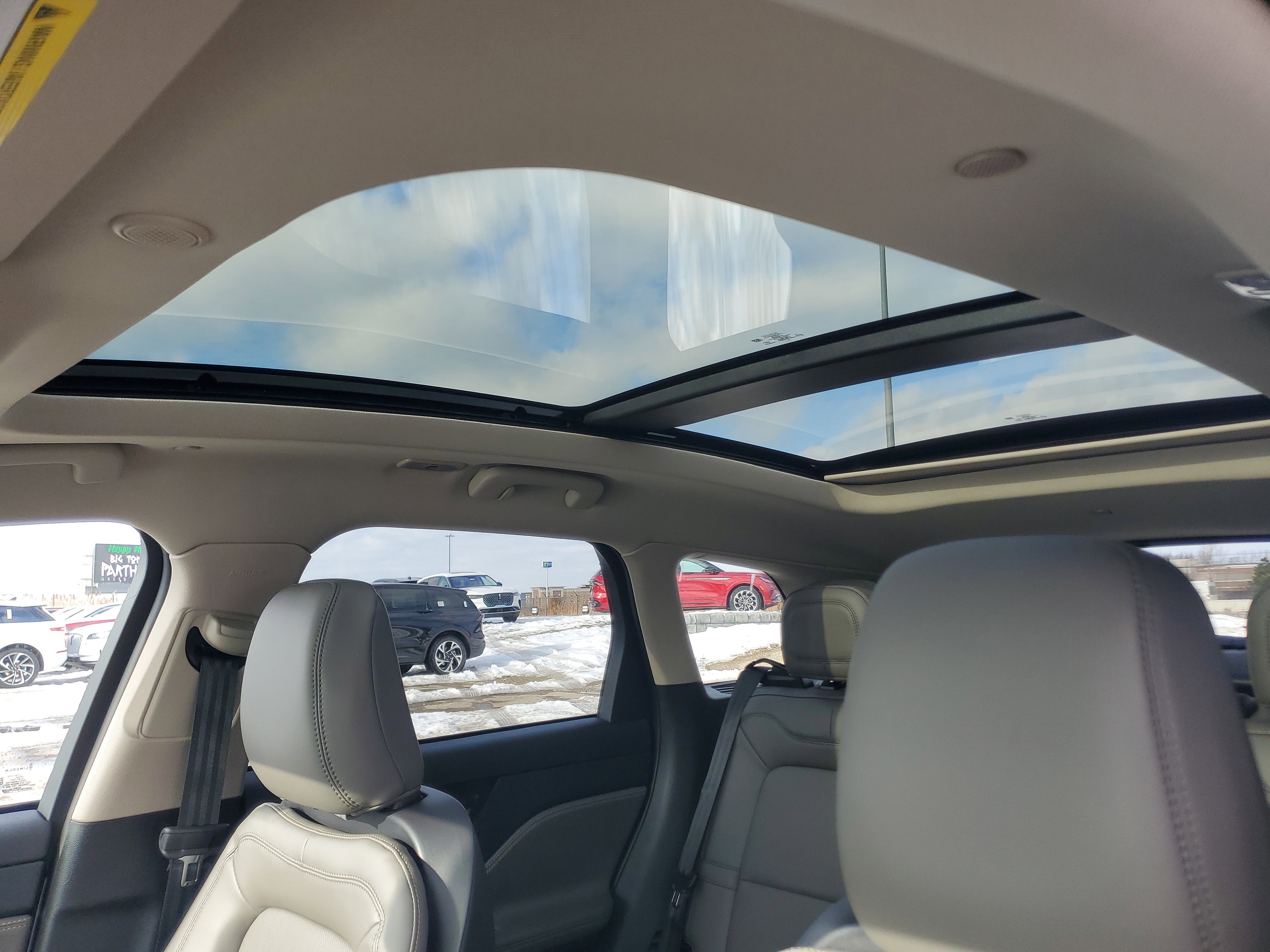 New 2026 Lincoln Corsair Premiere image 11