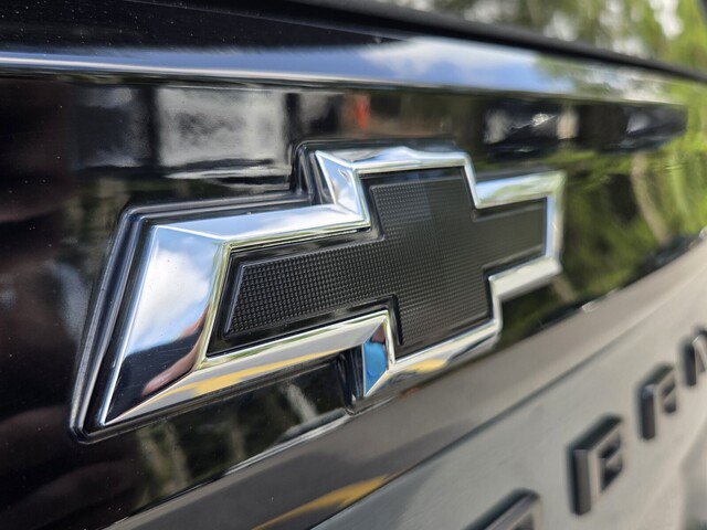 Used 2026 Chevrolet Suburban Z71 AWD/4WD image 31