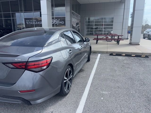 Used 2023 Nissan Sentra SR w/ SR Premium Package image 3