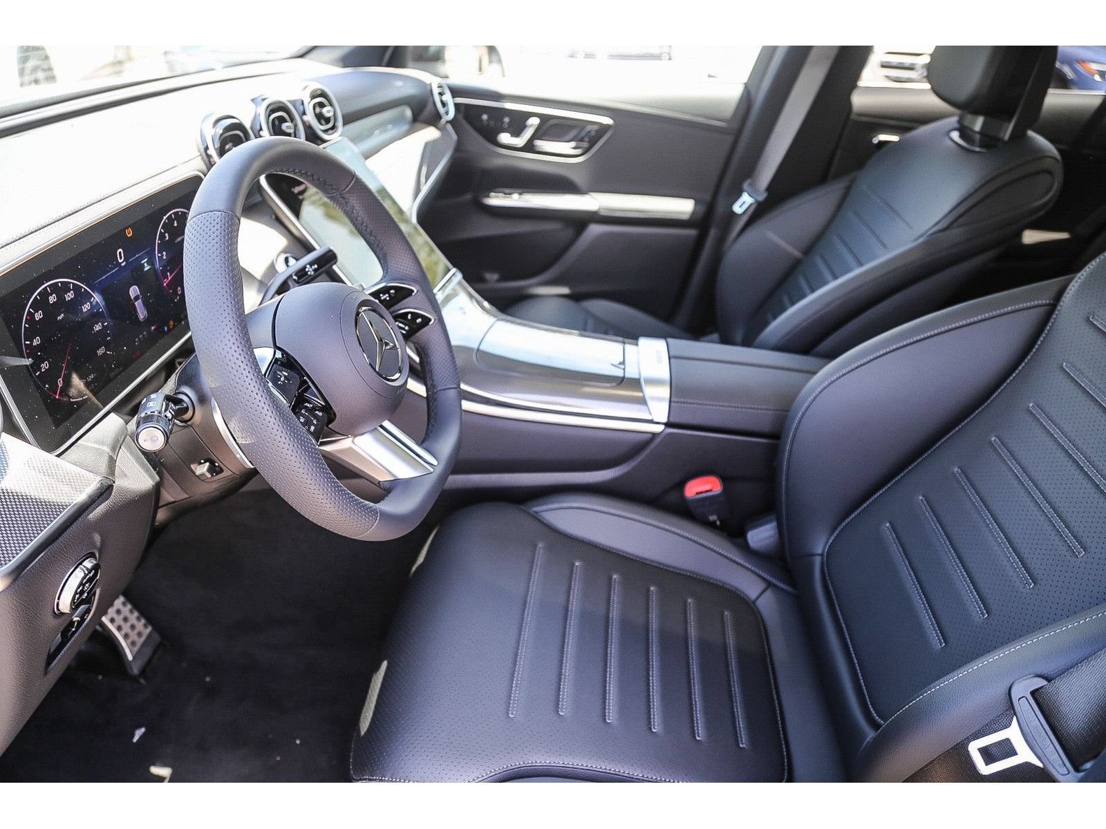 New 2026 Mercedes-Benz GLC 300 4MATIC image 17