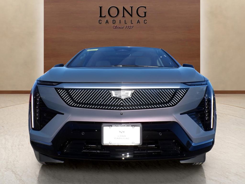 New 2026 Cadillac Optiq Luxury 1 image 2