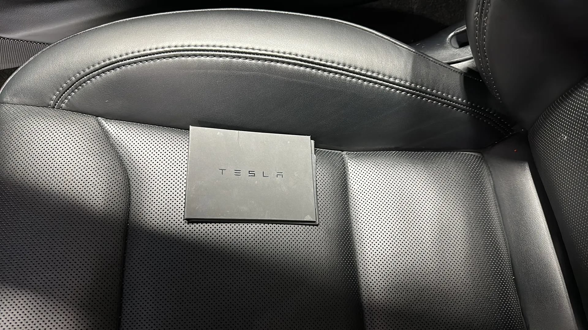 Used 2024 Tesla Model 3 Standard Range RWD image 29