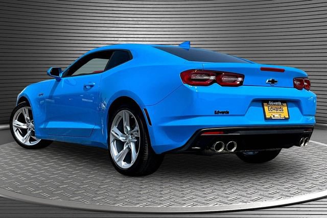 Used 2022 Chevrolet Camaro LT w/ Technology Package RWD image 4