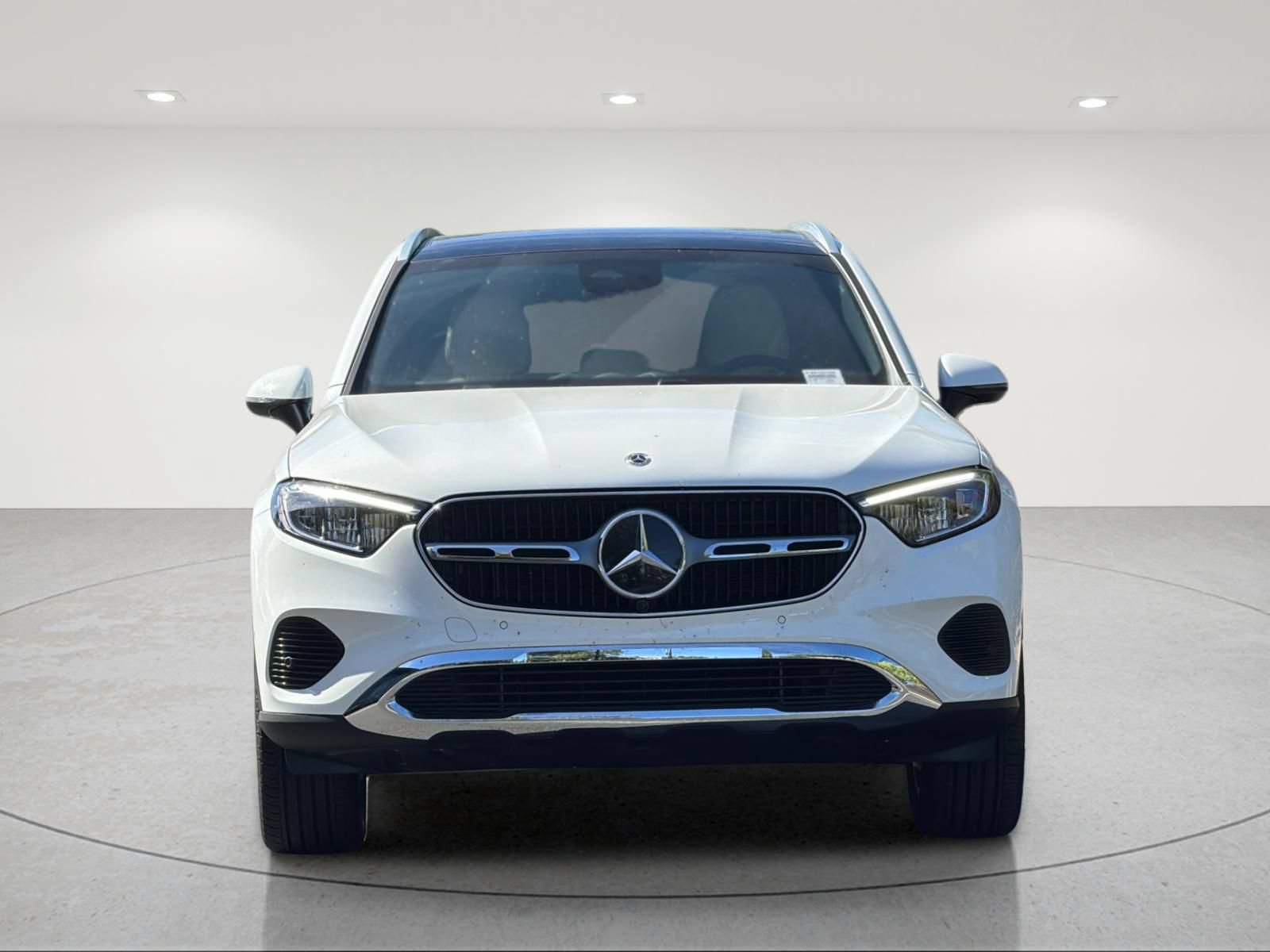 Used 2016 Mercedes-Benz GLC 300 4MATIC image 8