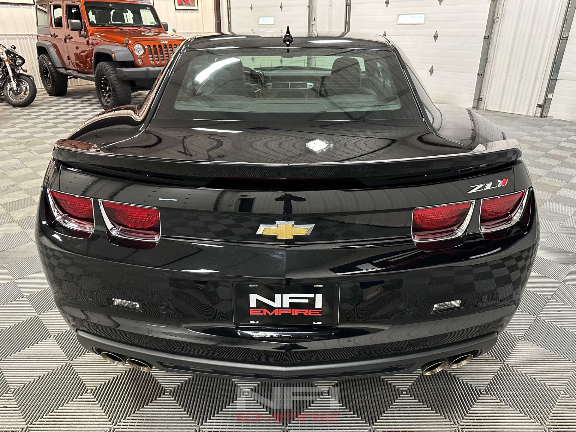 Used 2012 Chevrolet Camaro ZL1 RWD image 9