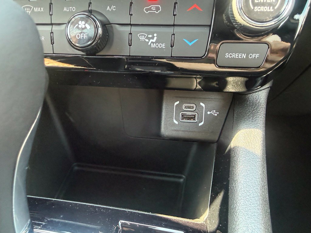 New 2026 Jeep Compass Latitude AWD/4WD image 24
