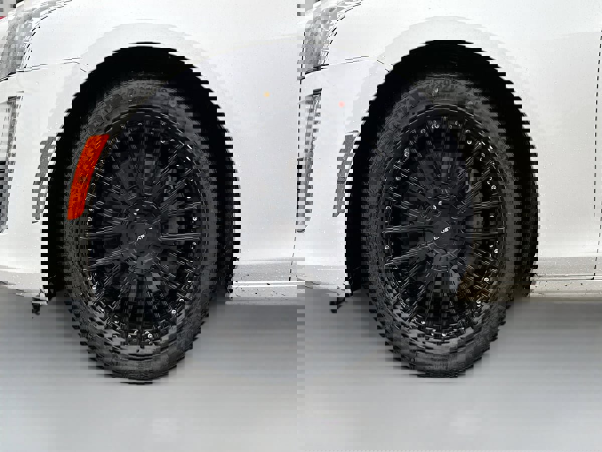 Used 2019 Cadillac CTS Luxury image 32