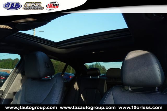 Used 2020 BMW 330i Sedan w/ Convenience Package RWD image 19