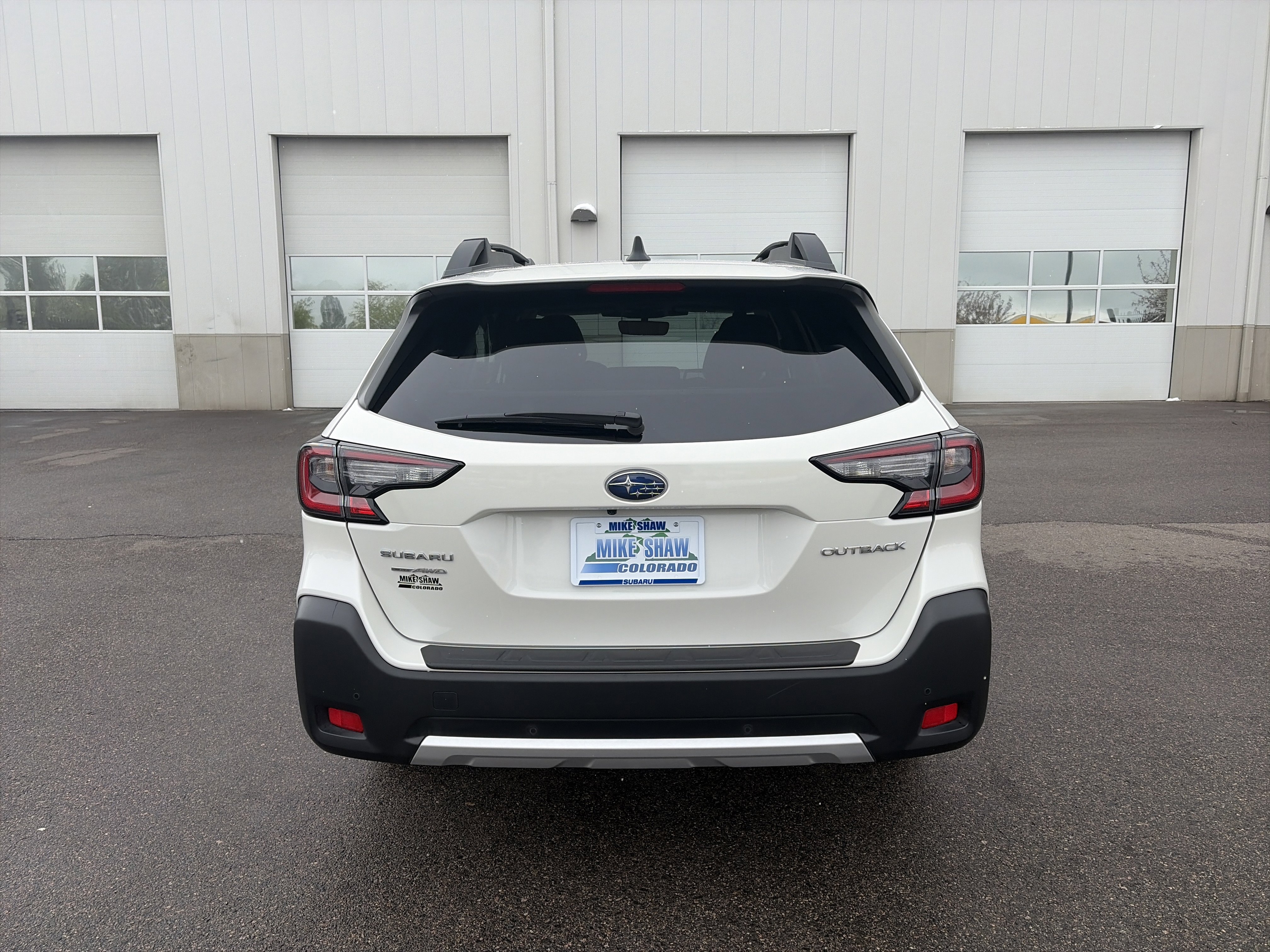 Certified 2025 Subaru Outback Limited w/ Popular Package #2 image 6