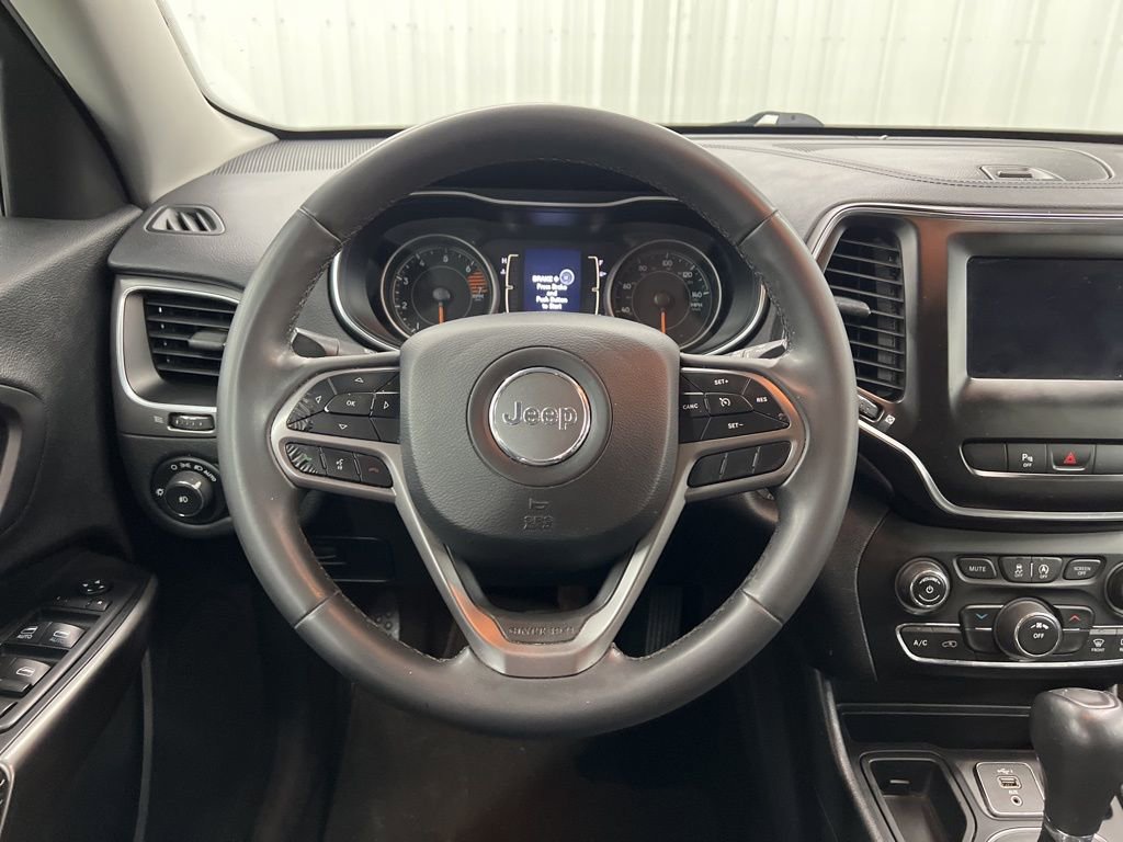Used 2020 Jeep Cherokee Latitude Plus FWD image 14