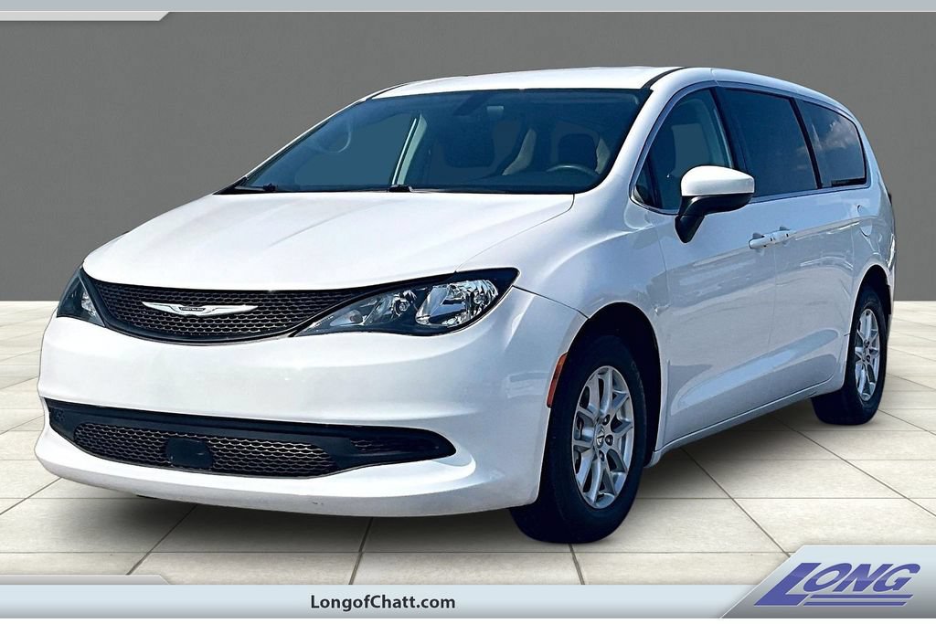 Used 2022 Chrysler Voyager LX FWD video 1