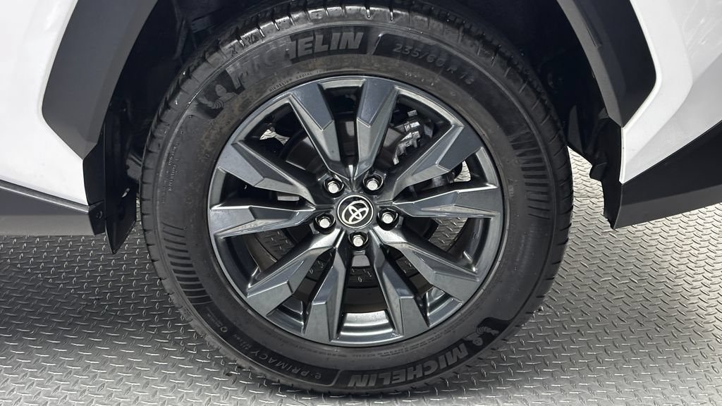 Used 2026 Toyota RAV4 XLE Premium w/ Weather Package AWD/4WD image 6