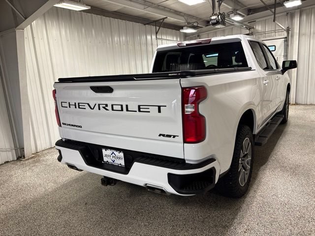 Used 2022 Chevrolet Silverado 1500 RST AWD/4WD image 3