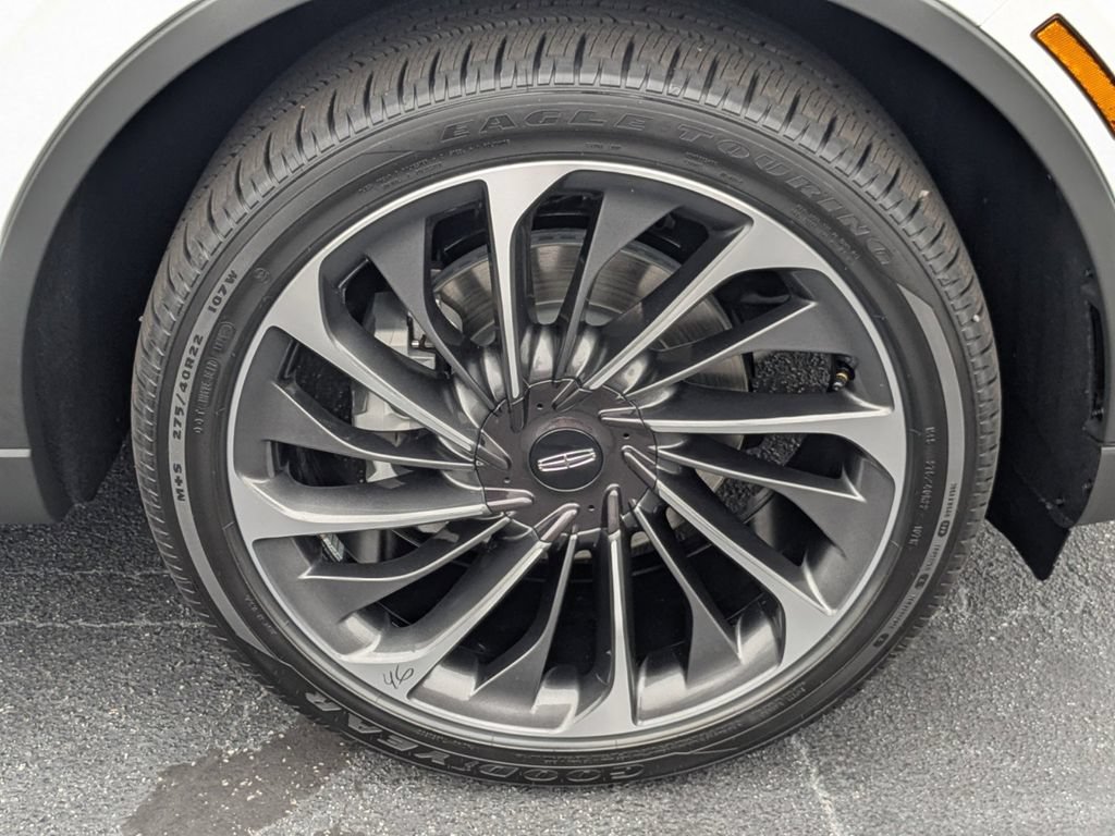 New 2026 Lincoln Aviator Reserve w/ Illumination Package RWD image 11