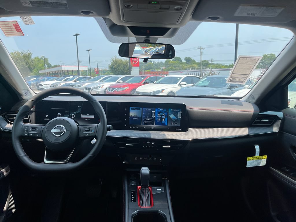 Certified 2026 Nissan Kicks SR FWD image 22