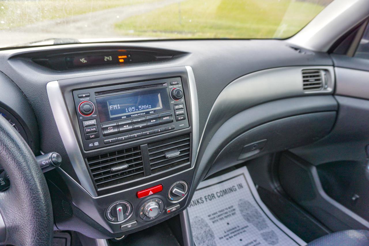 Used 2011 Subaru Forester 2.5X Premium w/ All-Weather Pkg image 15