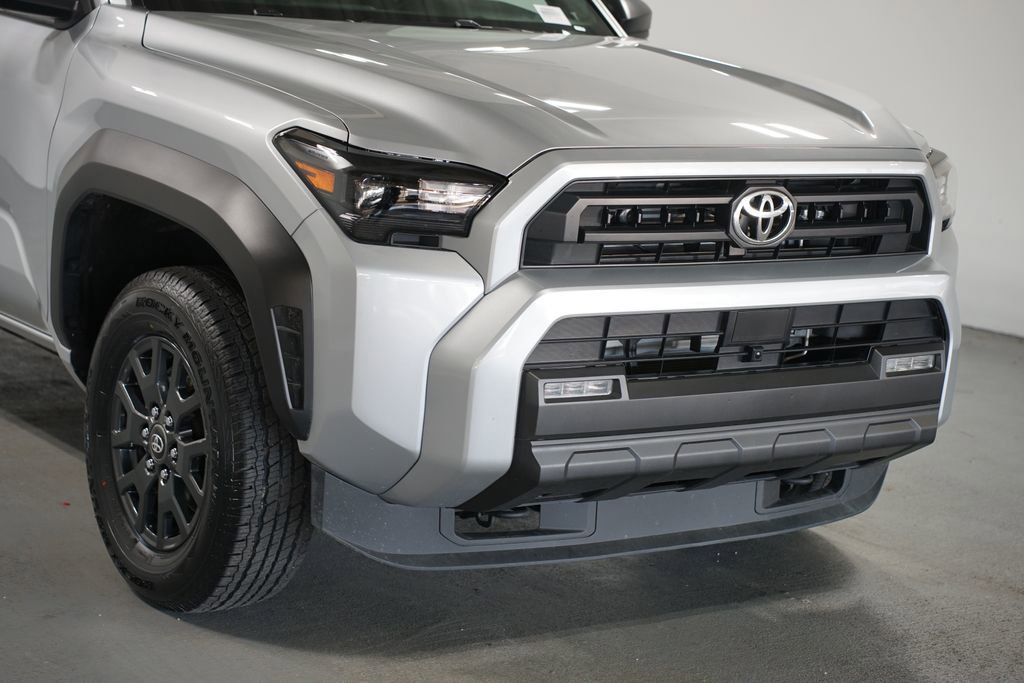 Certified 2025 Toyota 4Runner SR5 image 4
