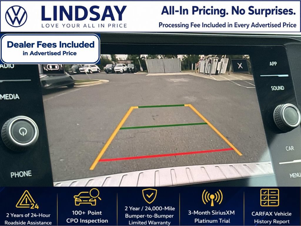 Used 2024 Volkswagen Tiguan SE w/ Panoramic Sunroof Package AWD/4WD image 16