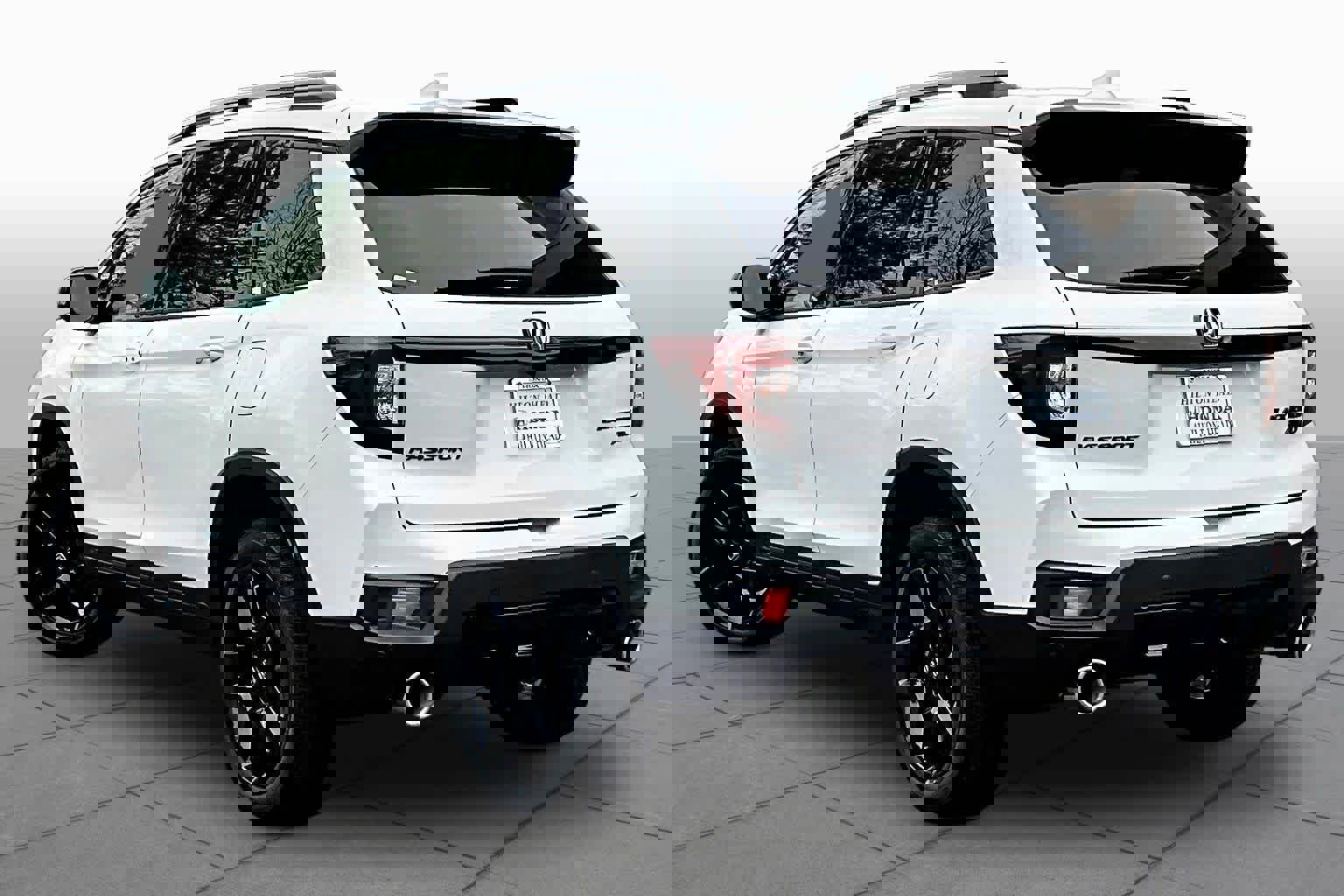 Certified 2025 Honda Passport Black Edition image 12