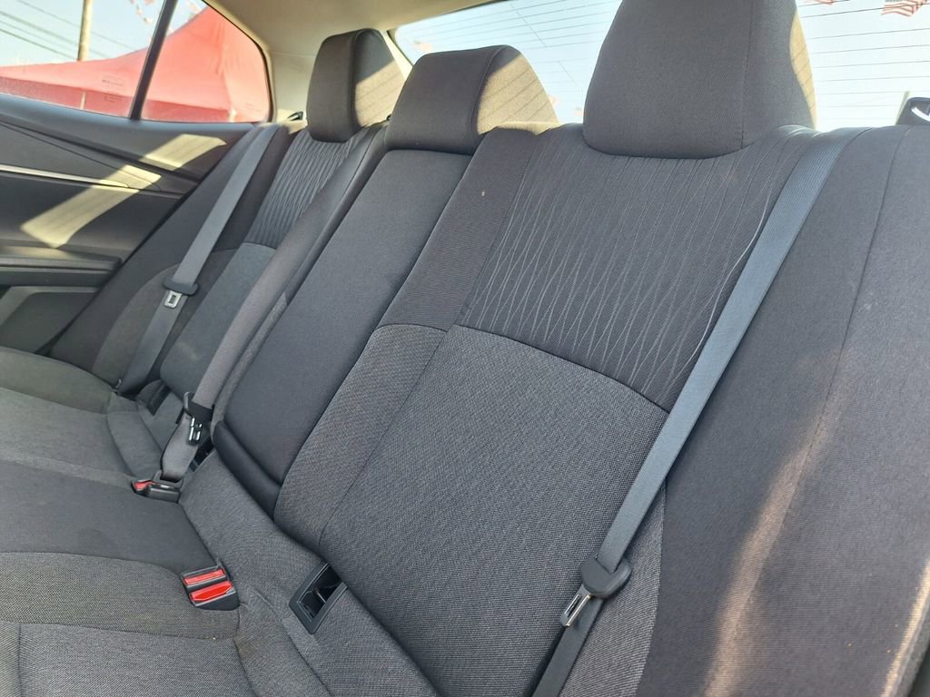 Used 2025 Toyota Camry LE image 23