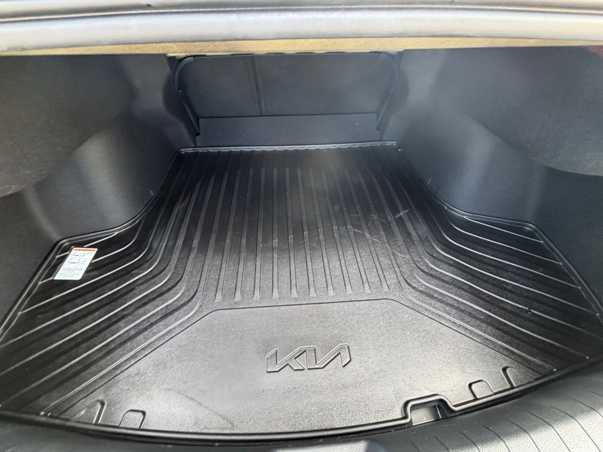 Used 2025 Kia K5 GT-Line w/ GT-Line Premium Package image 11