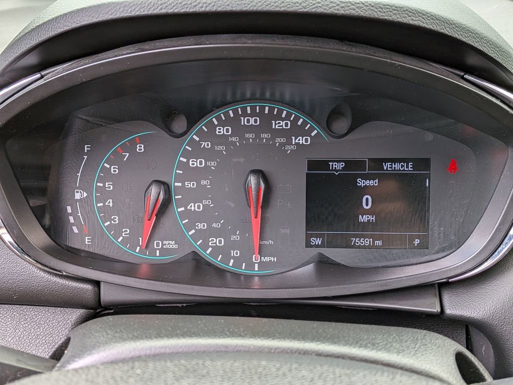 Used 2019 Chevrolet Trax LT FWD image 17