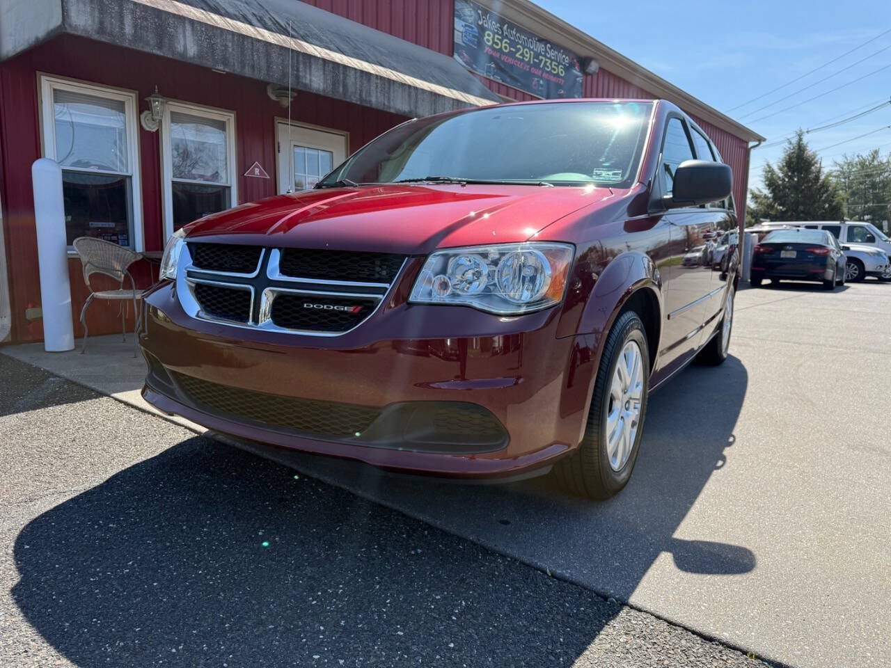 Used 2017 Dodge Grand Caravan SE w/ Power Window Group FWD image 3