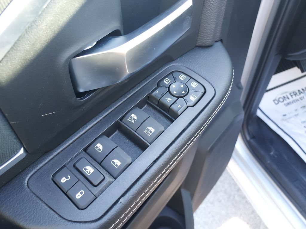 New 2027 RAM 3500 Big Horn AWD/4WD image 11