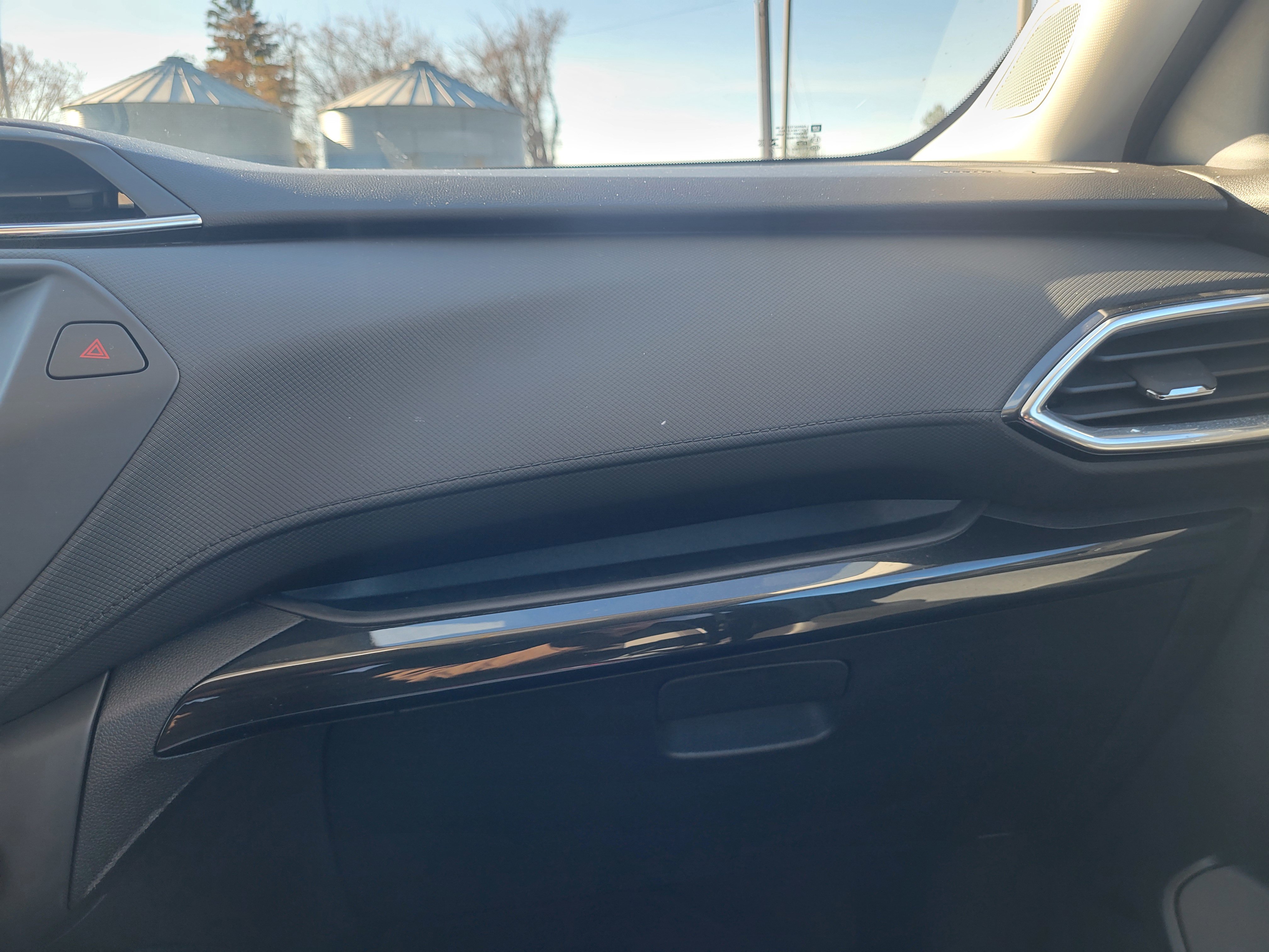 Used 2023 Chevrolet TrailBlazer LT image 27