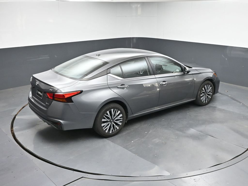 Used 2024 Nissan Altima 2.5 SV image 36