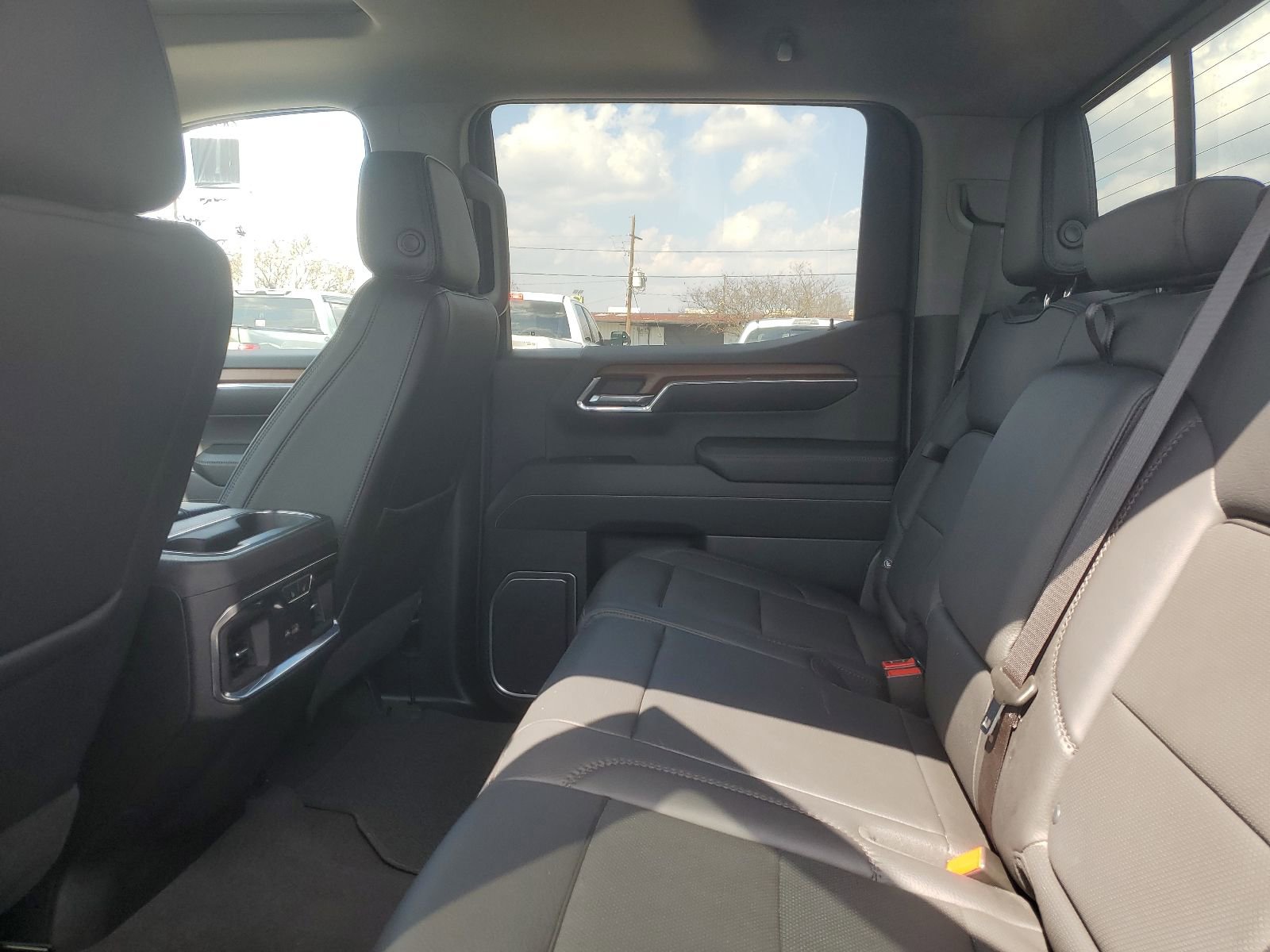 Certified 2023 GMC Sierra 1500 Denali image 11